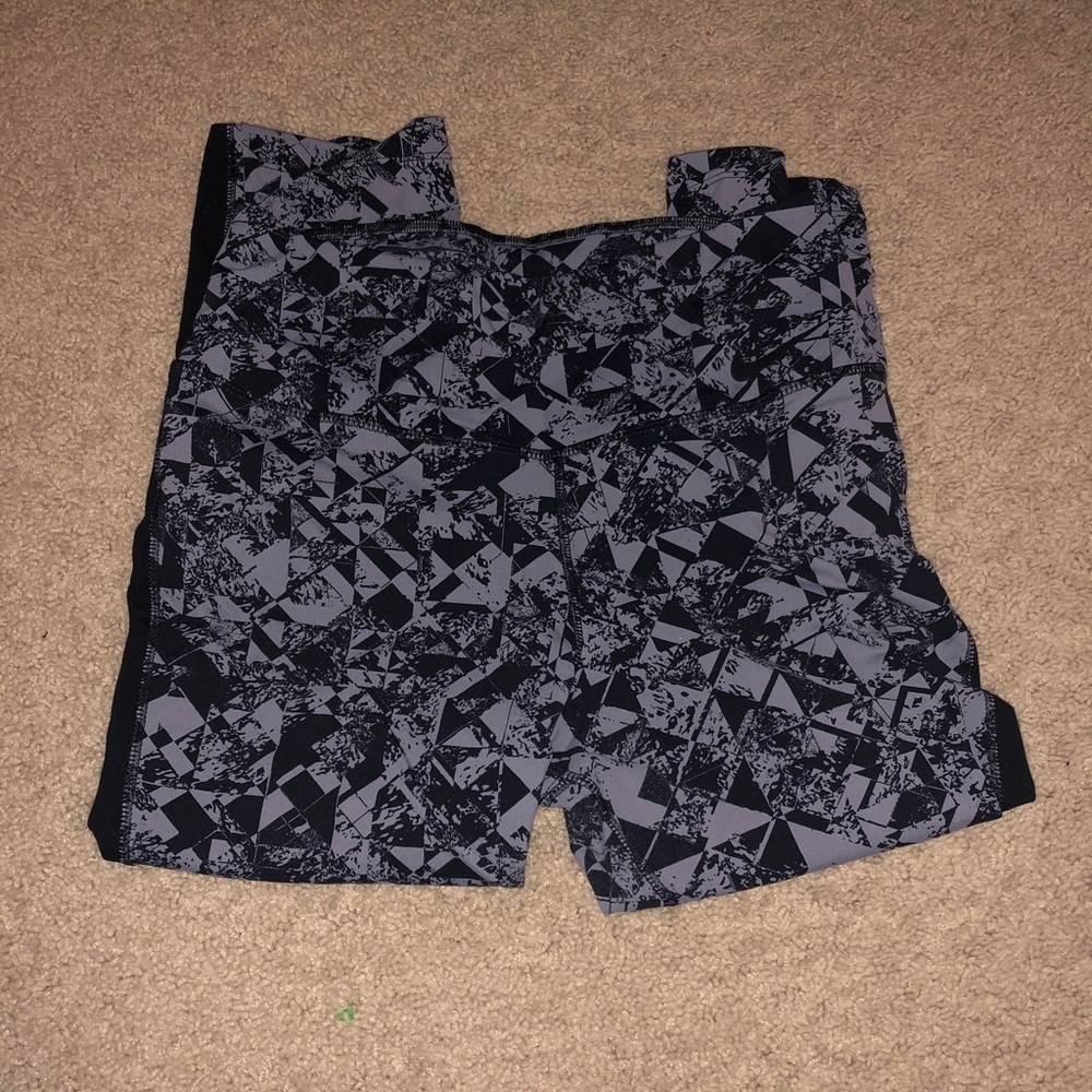 Nike leggings